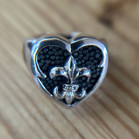 Sterling Silver Heart Fleur-de-Lis Signet Ring Heavy Crest Design Signed Vintage